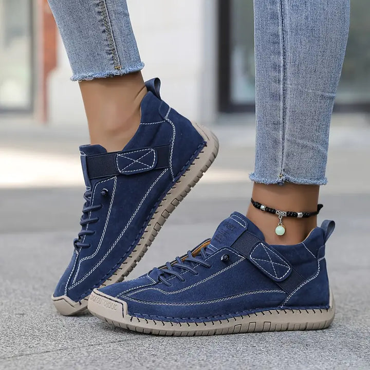 Saela | Orthopaedic Trainers