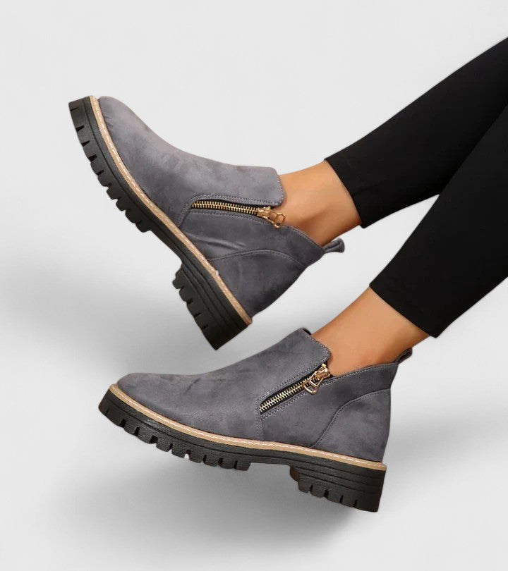 Tessa | Orthopaedic Boots