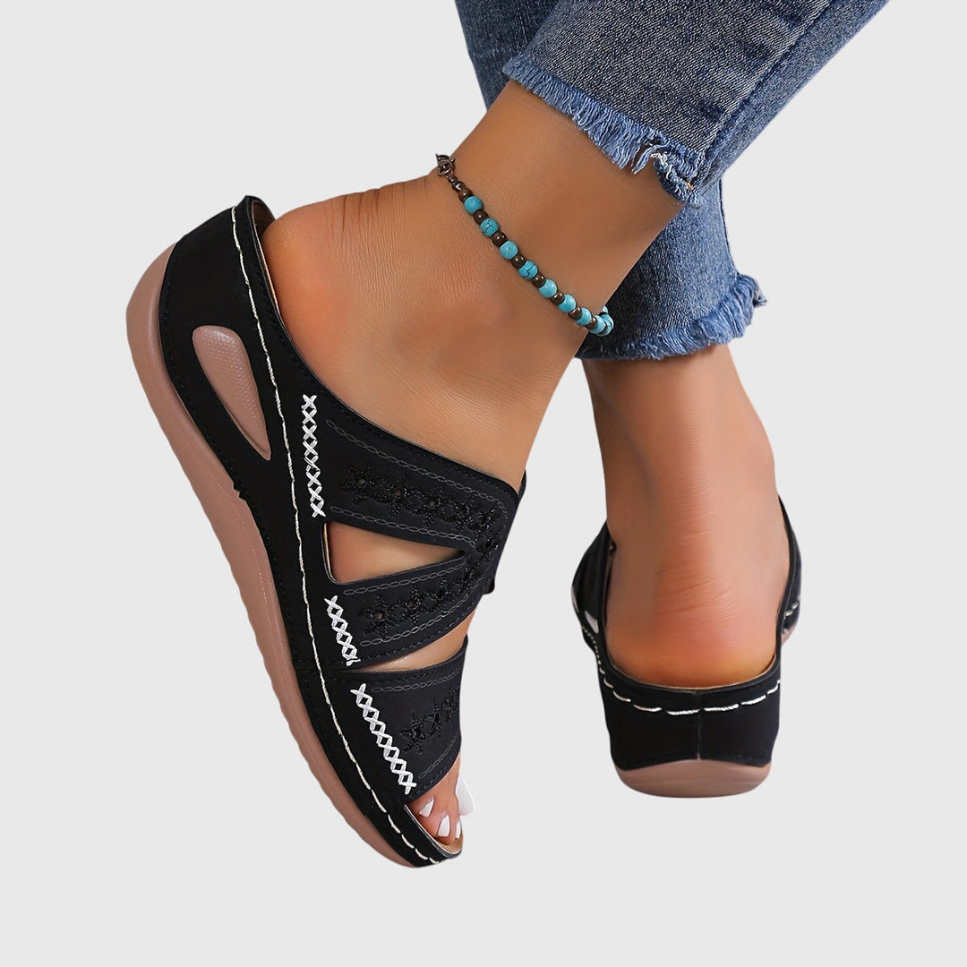 Noëlle Lightweight Orthopaedic Sandals