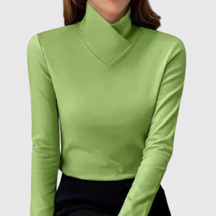 Yulienne | Elegant Roll Neck