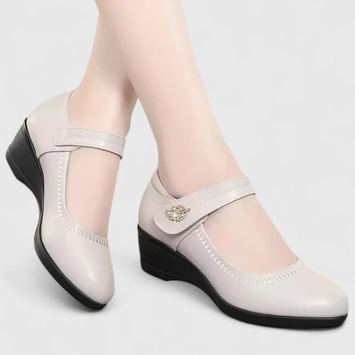 Daleyandra | Orthopaedic Shoes
