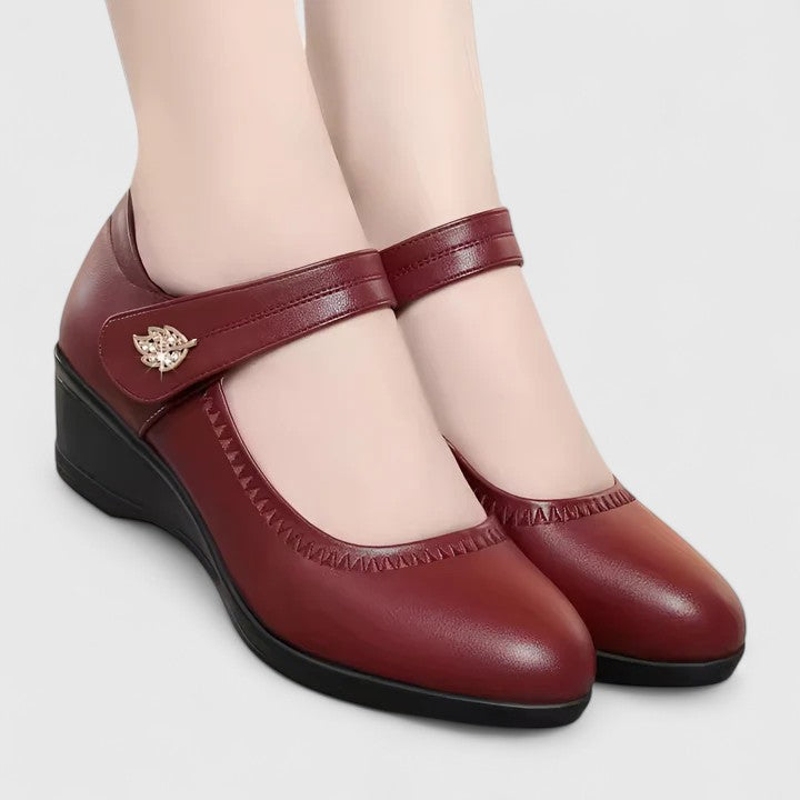Daleyandra | Orthopaedic Shoes