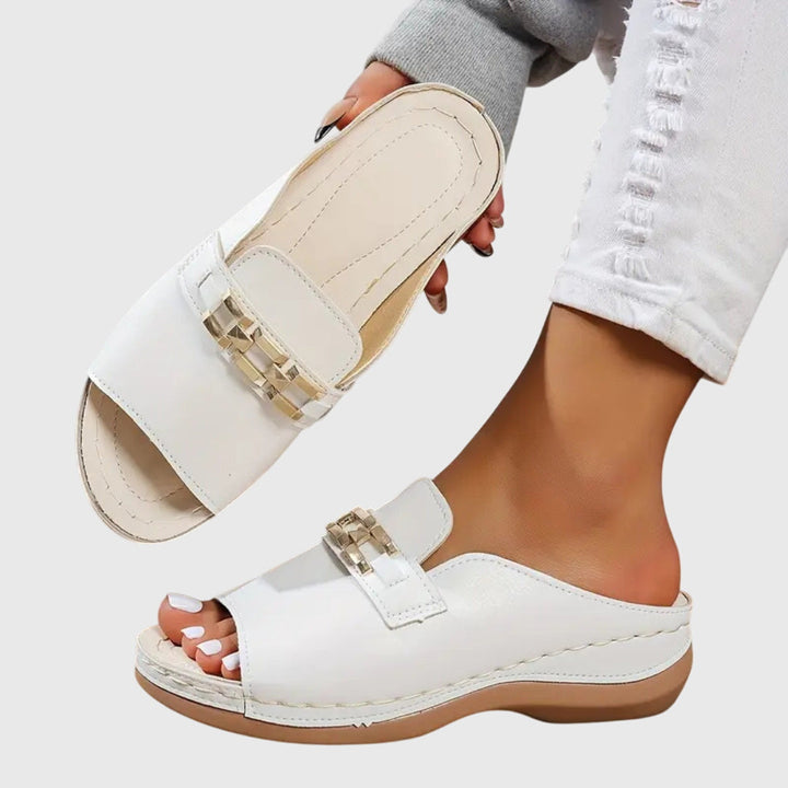 Claudia | Lightweight Orthopaedic Sandals