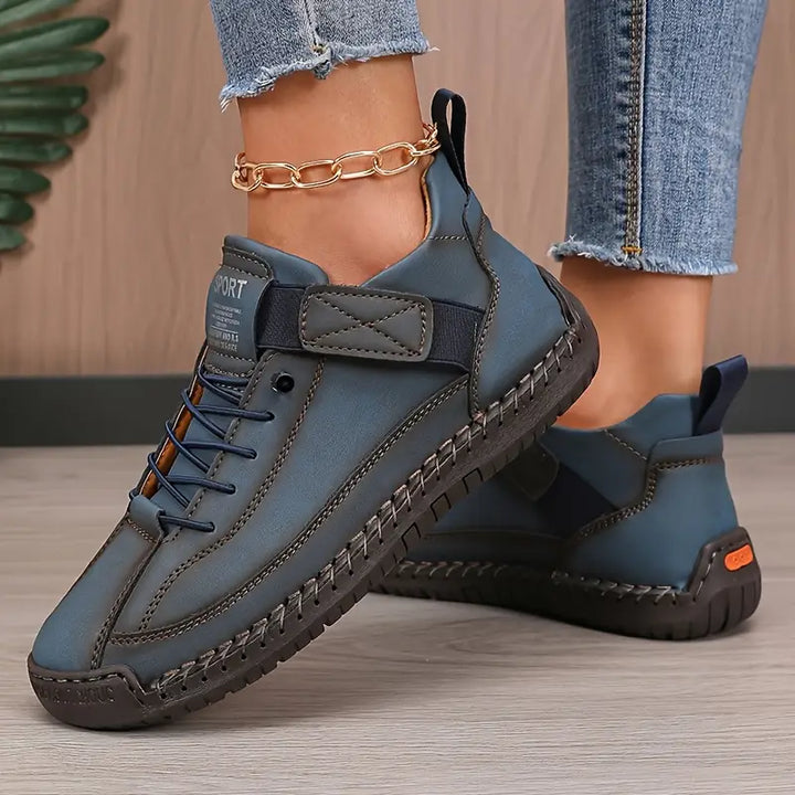 Saela | Orthopaedic Trainers