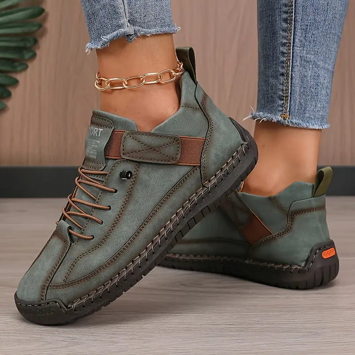 Saela | Orthopaedic Trainers