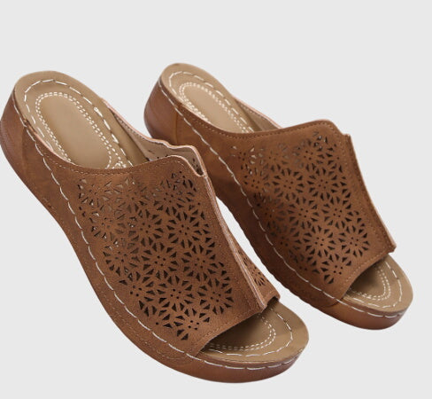 Natalia | Orthopaedic Sandals