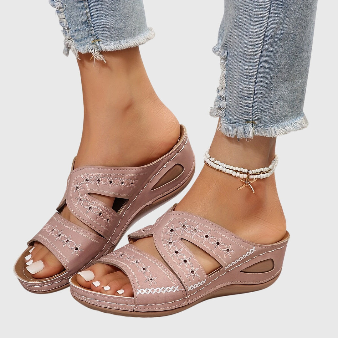 Noëlle Lightweight Orthopaedic Sandals