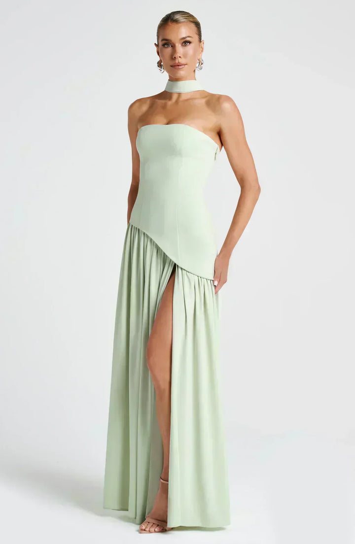 Emily | Women&