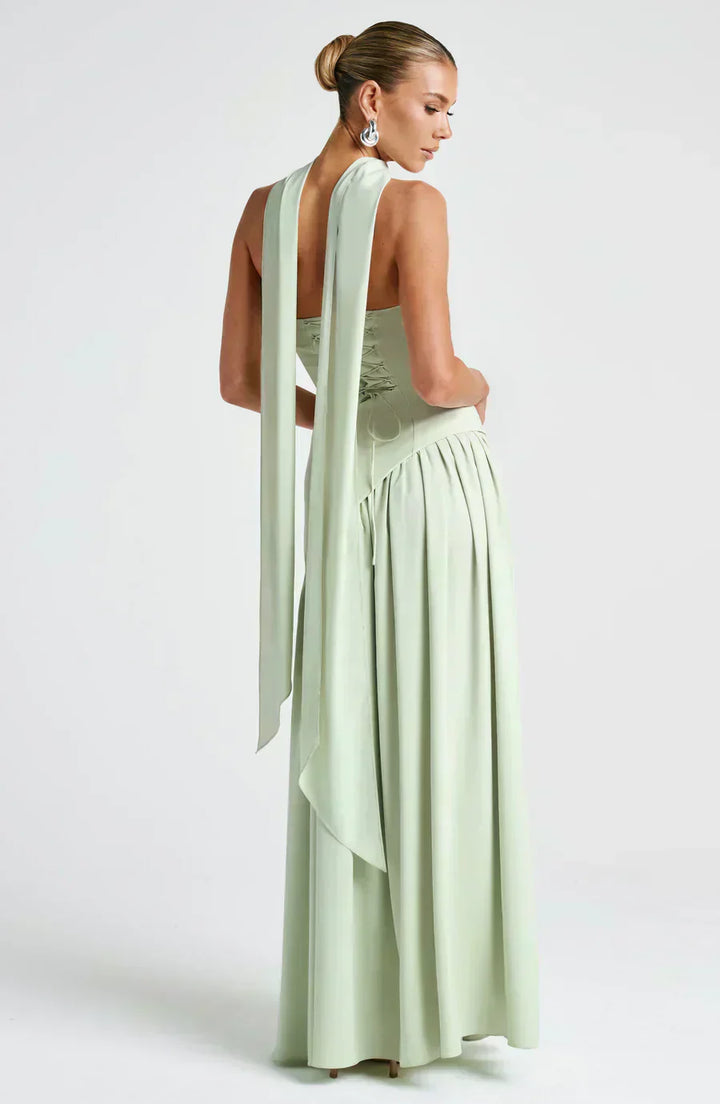 Emily | Women&